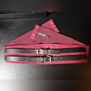 Torrid size 1 burgundy waist belt